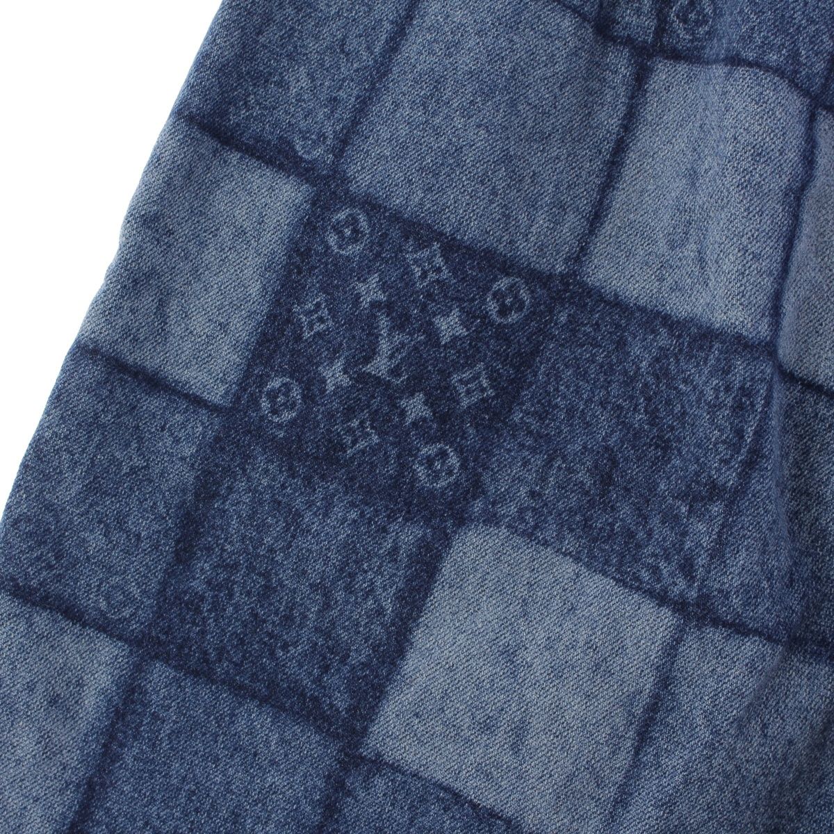 Louis Vuitton Monogram Laser Signature Patchwork Denim Shorts Blue 30 — view 4