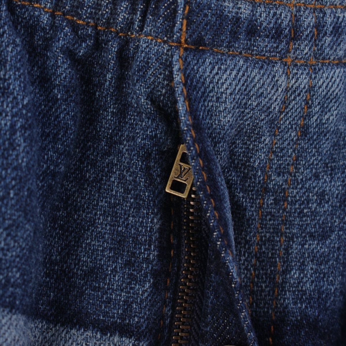 Louis Vuitton Monogram Laser Signature Patchwork Denim Shorts Blue 30 — view 7