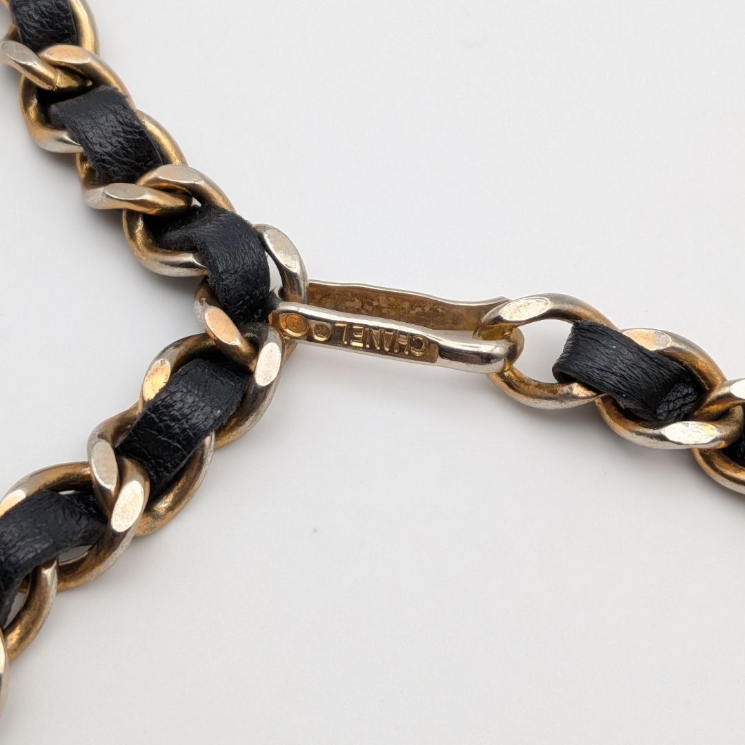 Chanel CC Logo Medal Gold Black Leather Chain Belt First Era Vintage — view 5