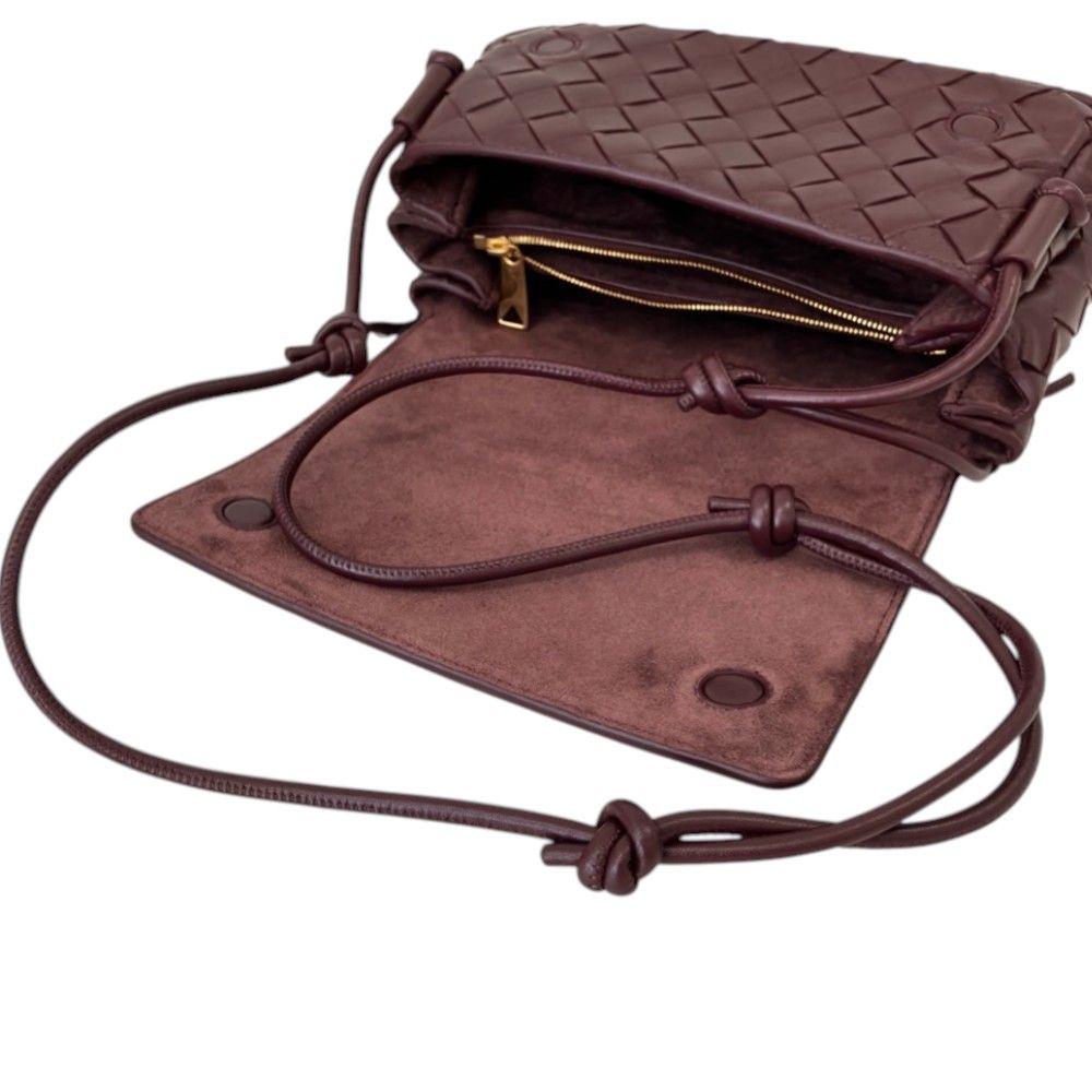 Bottega Veneta Notturno Mini Shoulder Bag Bordeaux — view 7