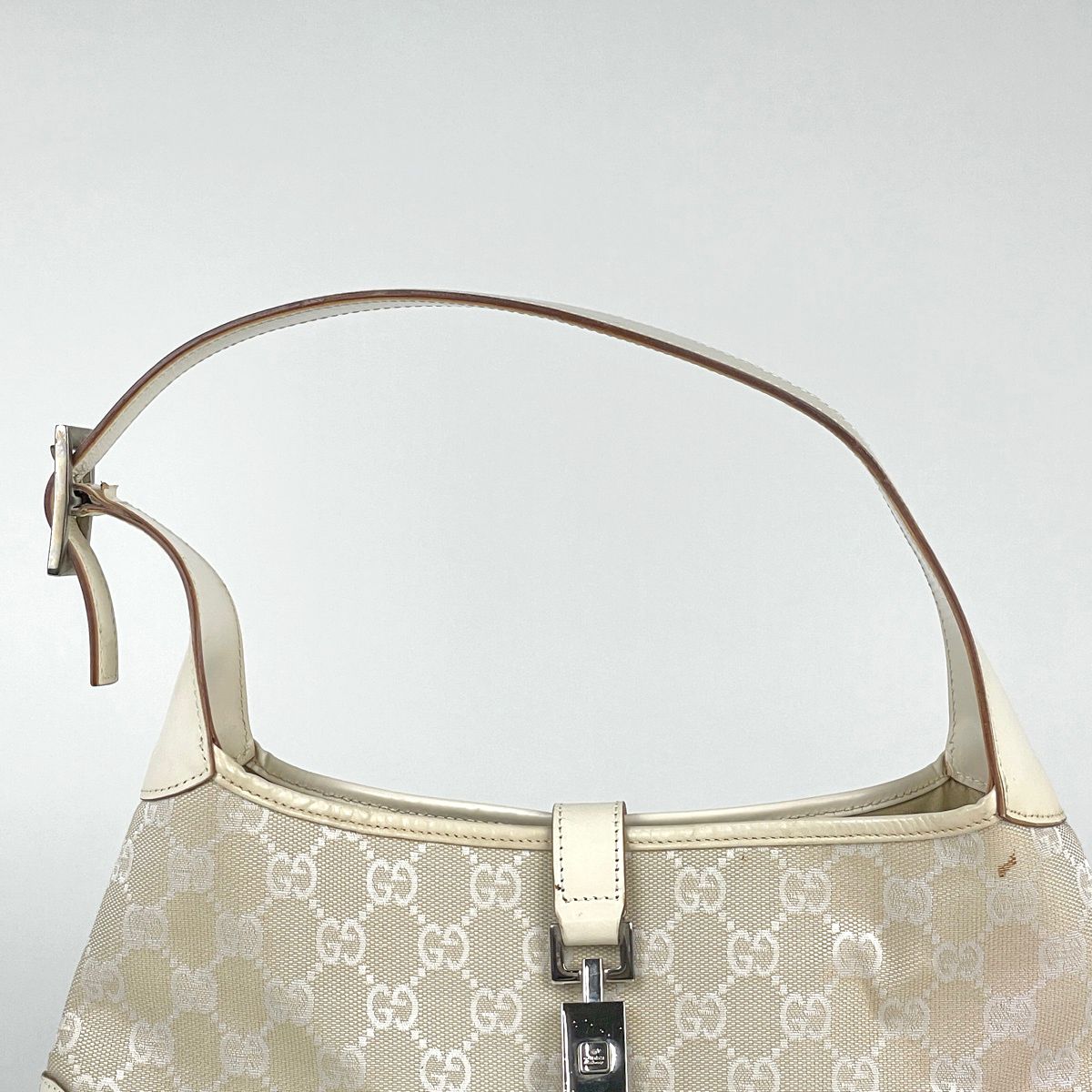 Gucci Shoulder Bag Jackie Line GG Canvas White — view 8