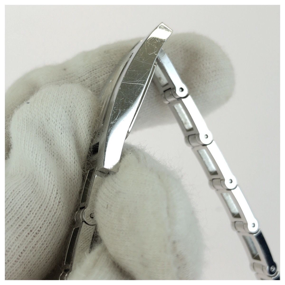 Gucci GG Pattern Bracelet Watch Silver Stainless Steel — view 5