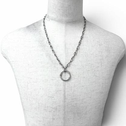 Gucci Ouroboros Chain Pendant Silver — view 2