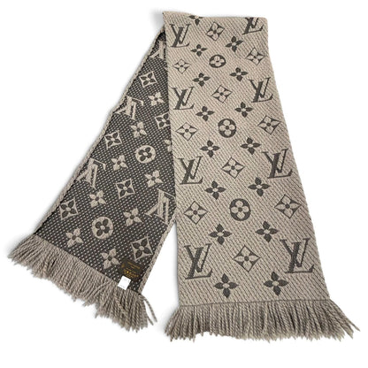 Louis Vuitton Logomania Scarf Monogram Wool Silk Fringed Greige — view 3