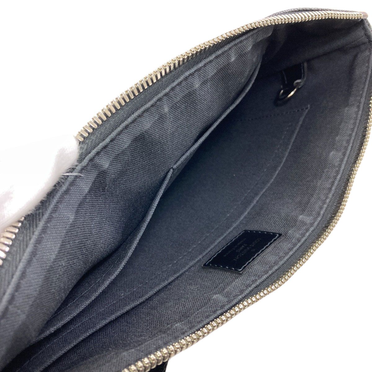 Louis Vuitton Mick PM Shoulder Bag Damier Canvas — view 8