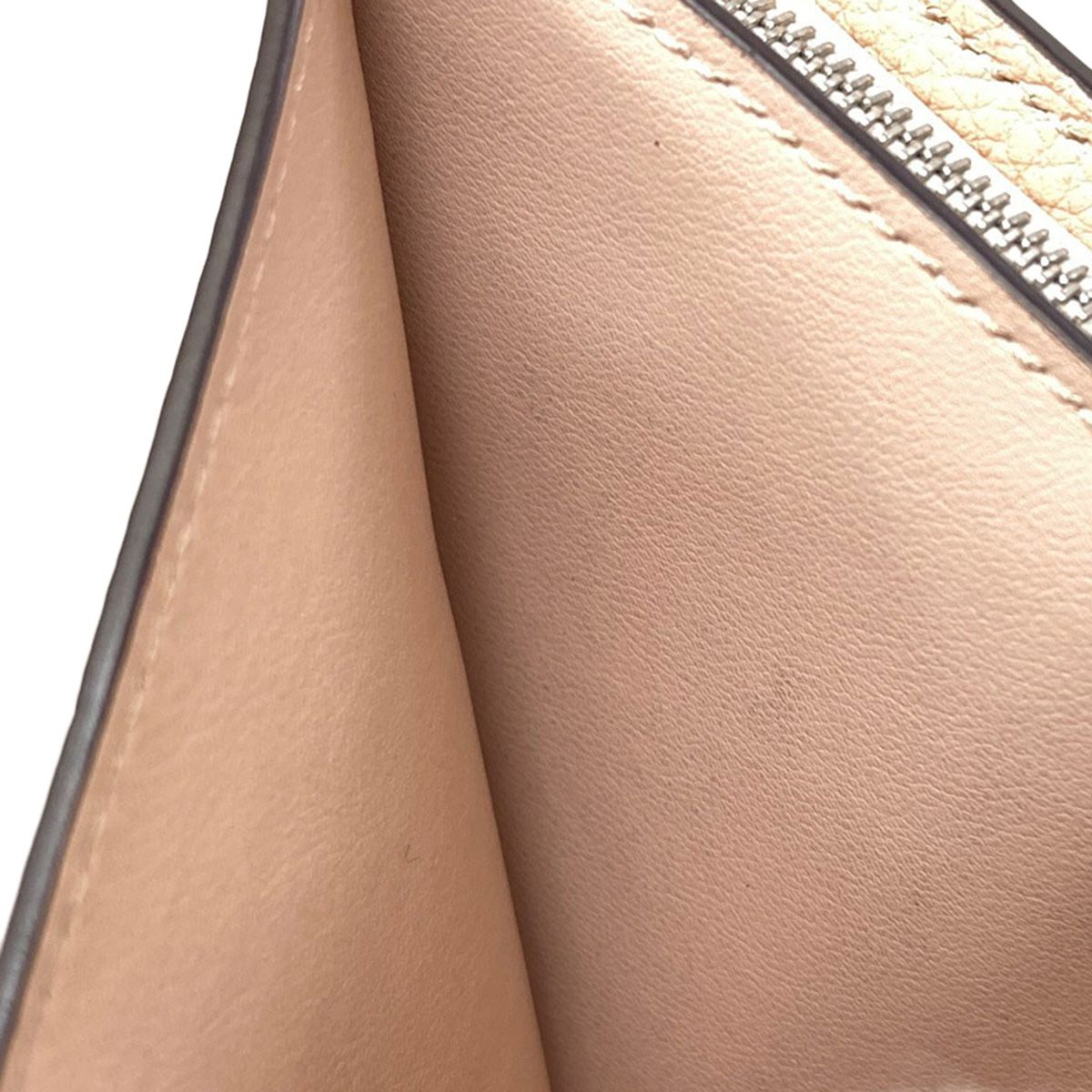Louis Vuitton Portefeuille Clair Bifold Wallet Mahina Leather — view 8