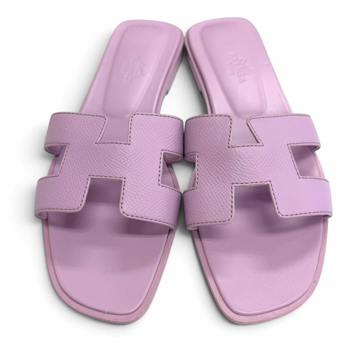 Hermes Oran Leather H Motif Flat Sandals Light Purple — view 3