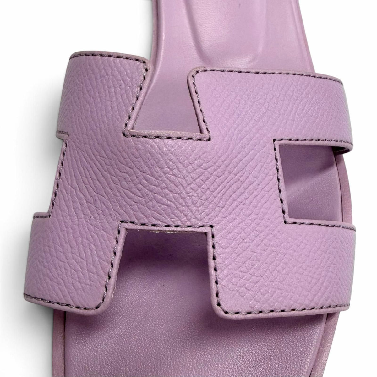 Hermes Oran Leather H Motif Flat Sandals Light Purple — view 8
