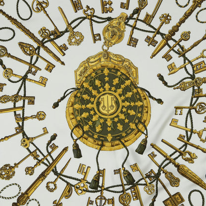 Hermes Scarf Green — view 3