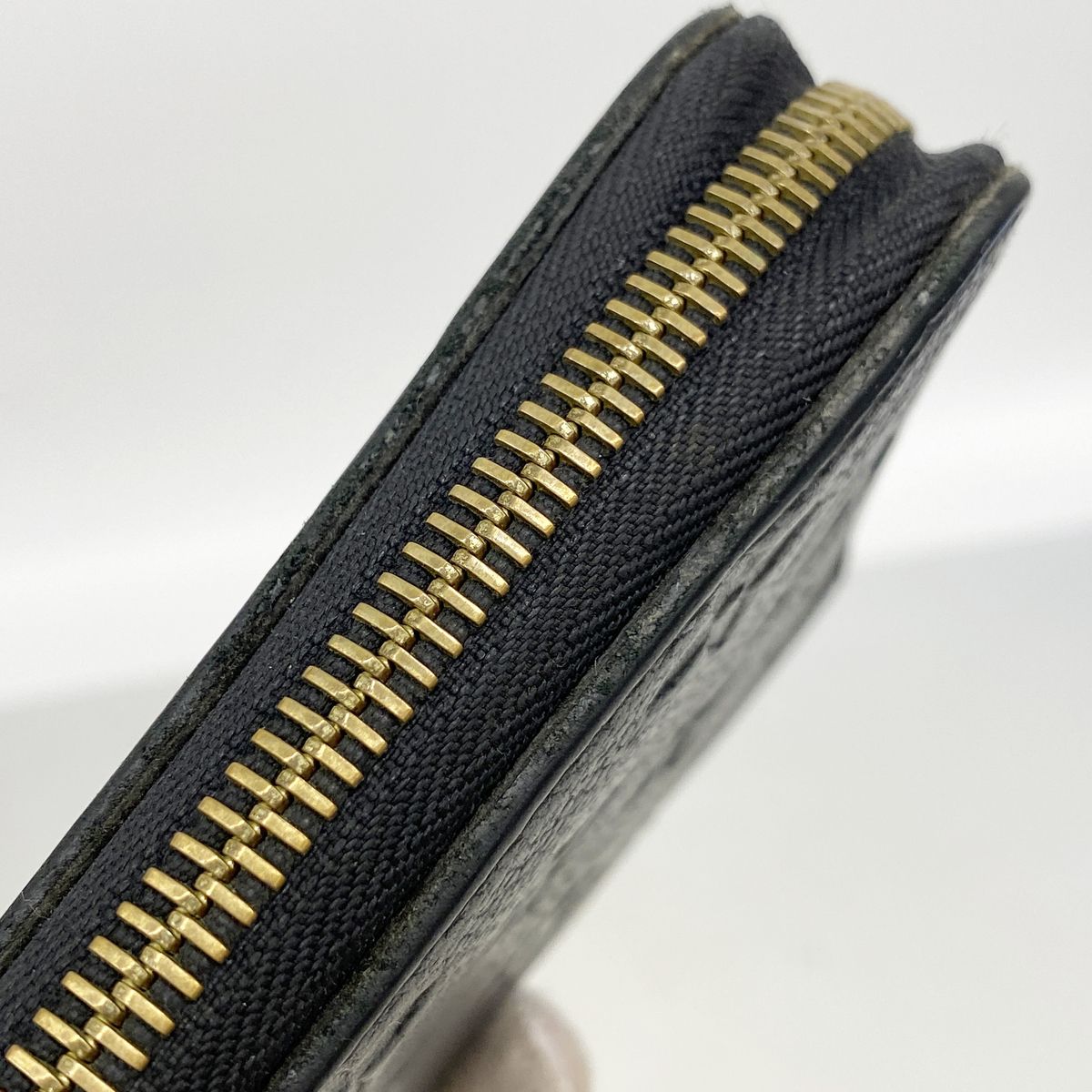 Louis Vuitton Wallet Monogram Empreinte Zippy Noir — view 7