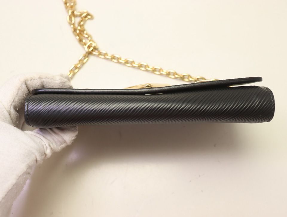 Louis Vuitton Twist Epi Chain Wallet Shoulder Bag — view 3