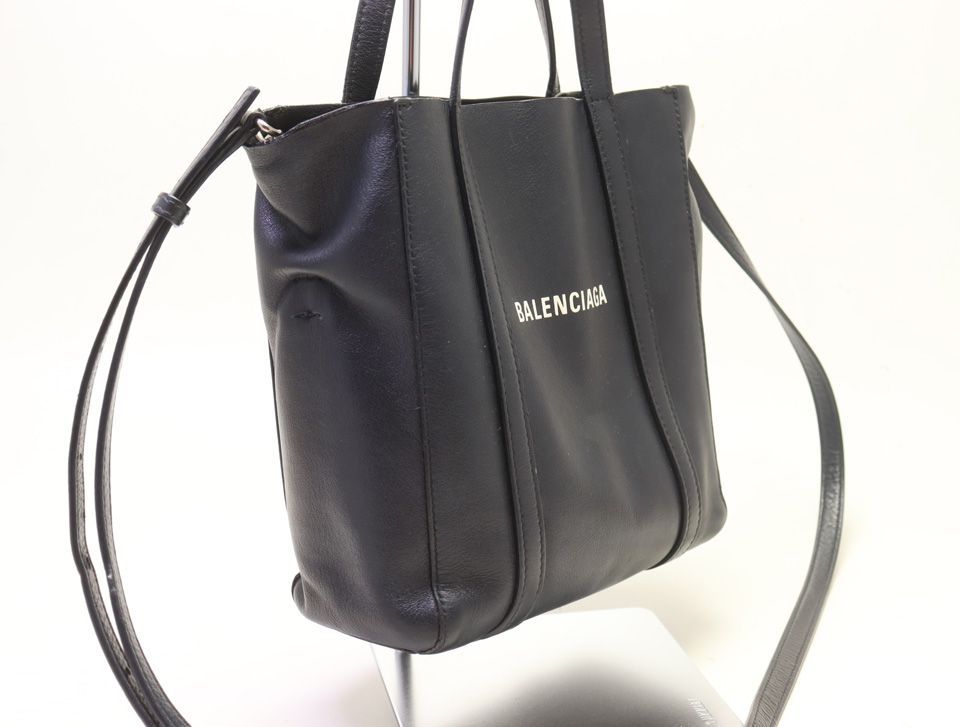 Balenciaga Everyday Tote Bag XXS Leather — view 4