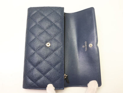Chanel CC Filigree Caviar Leather Bifold Wallet — view 4