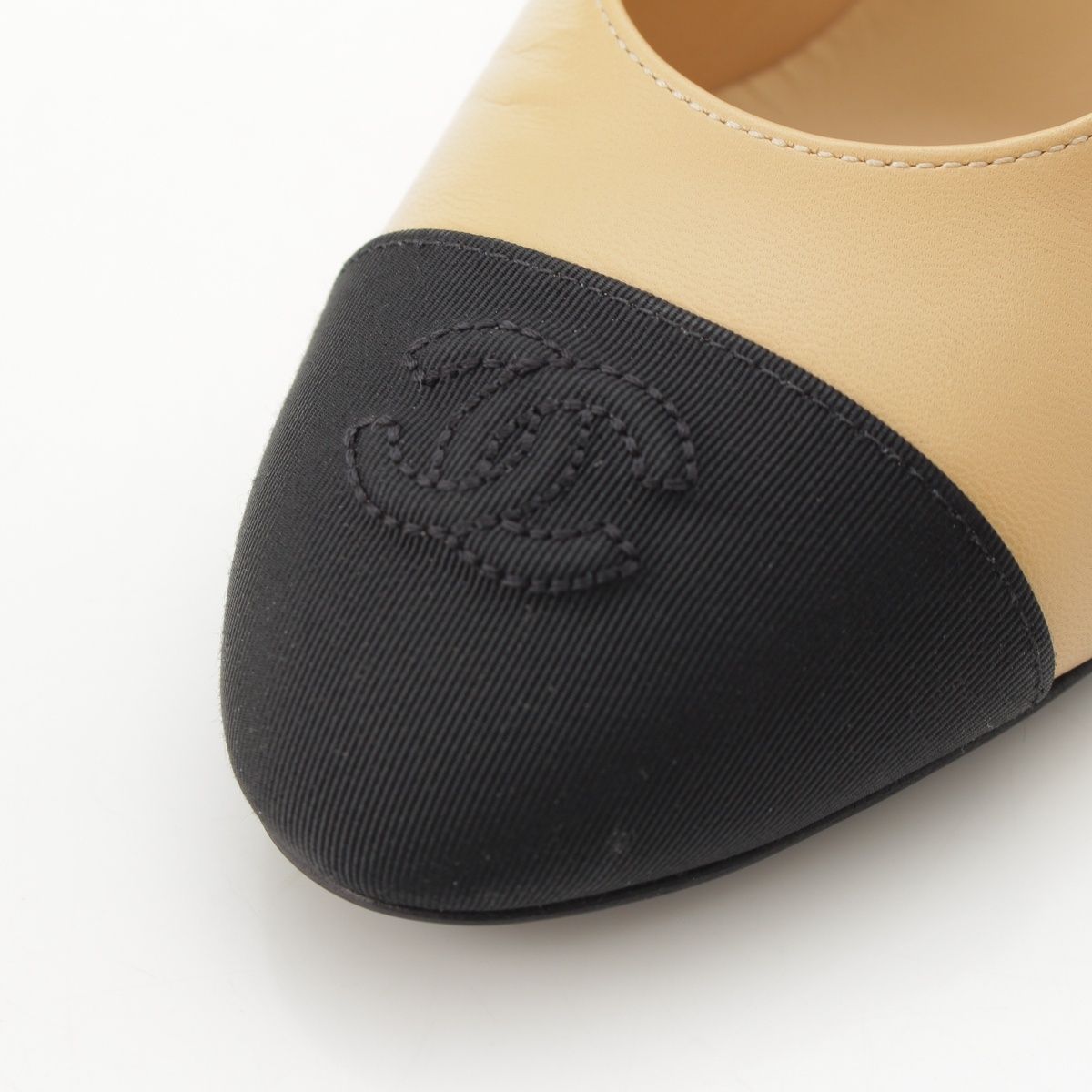 Chanel Leather Fabric CC Logo Heels Pumps Shoes Beige Black — view 8