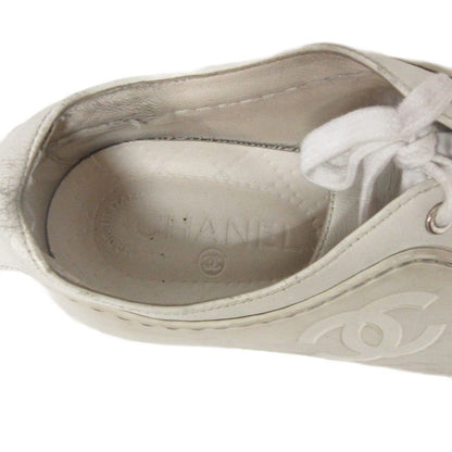 Chanel Sneakers Lace-up CC Logo Leather White — view 8