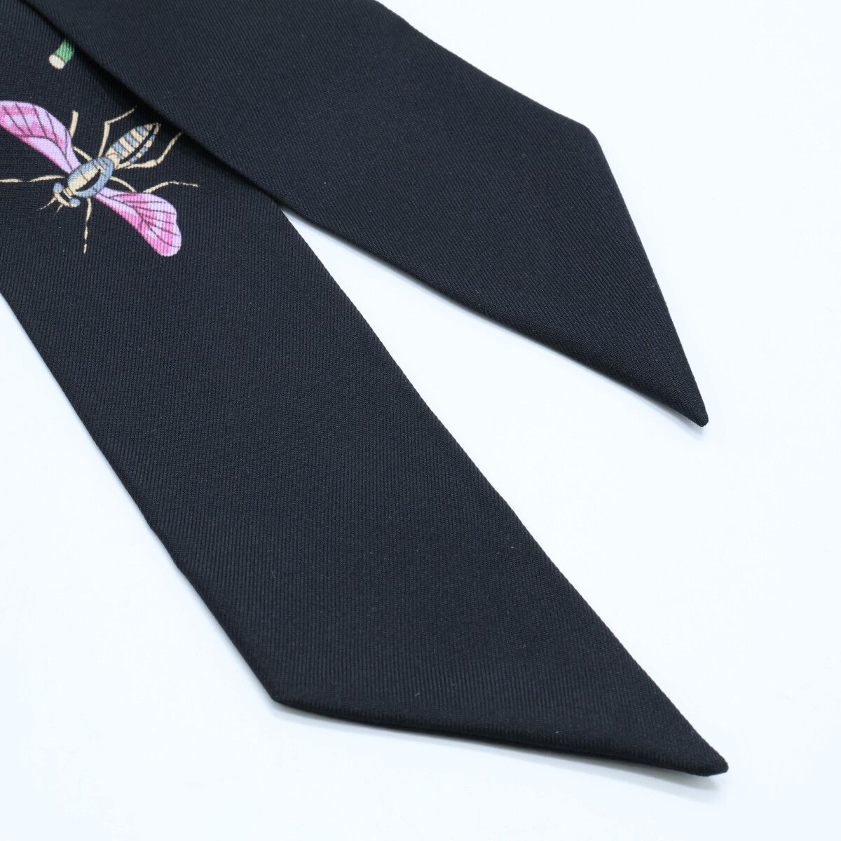 Gucci Flower Print Silk Twill Ribbon Scarf — view 6