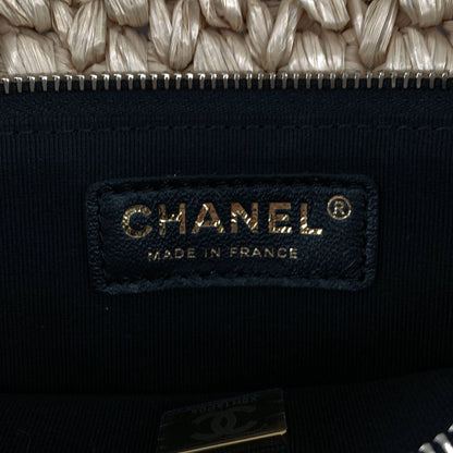 Chanel Raffia Single Handbag Beige Black — view 4
