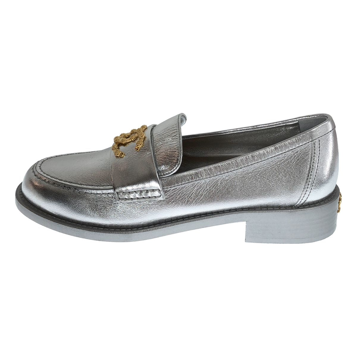 Chanel CC Logo Camellia Loafers Silver — view 2