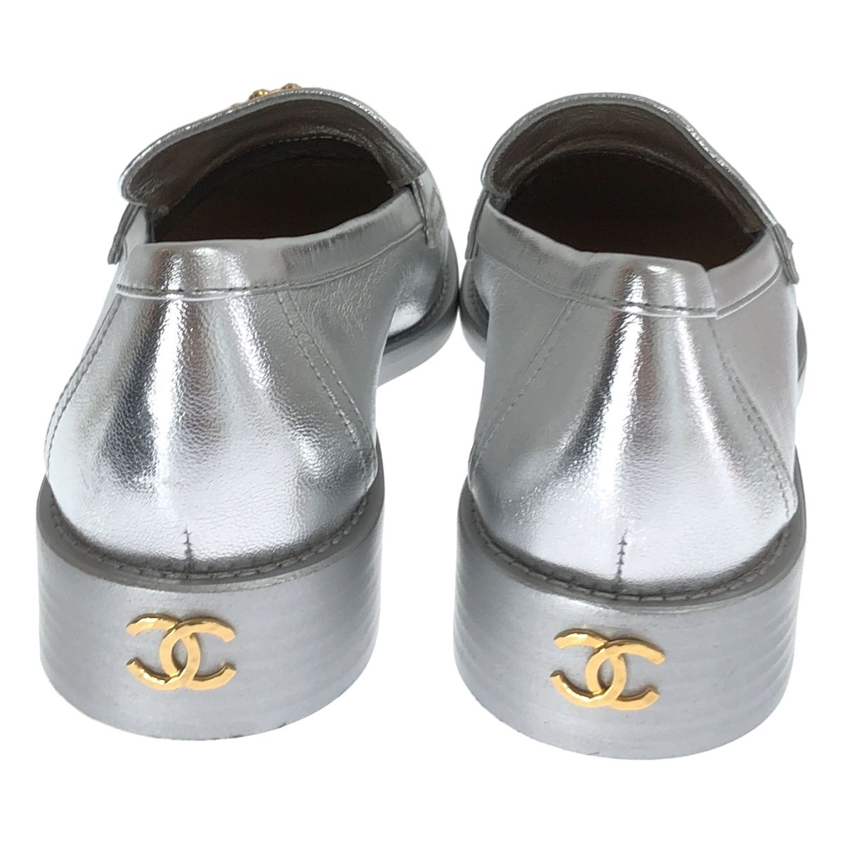 Chanel CC Logo Camellia Loafers Silver — view 3