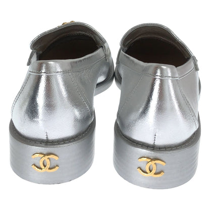 Chanel CC Logo Camellia Loafers Silver — view 3