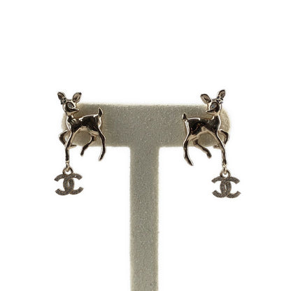 Chanel 25P Bambi CC Logo Earrings Gold — view 3