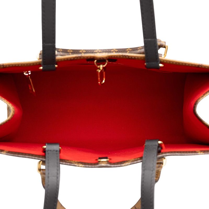 Louis Vuitton Monogram Giant Reverse On The Go MM 2-Way Shoulder Bag Brown — view 4