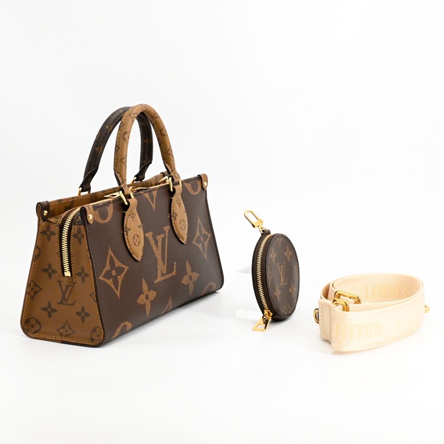 Louis Vuitton Handbag On The Go East West — view 2