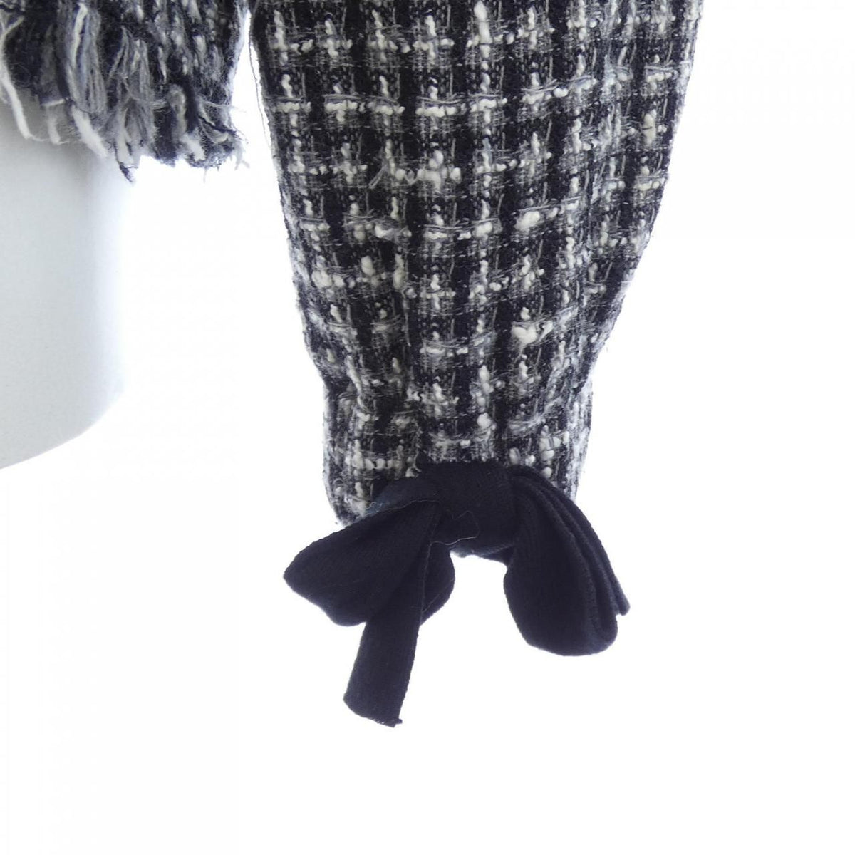 Chanel Vintage 04A Jacket — view 6