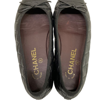 Chanel Pumps Black Quilted Ribbon CC Logo Lambskin Heels — view 7