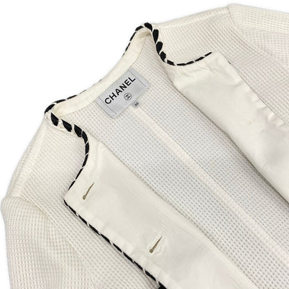 Chanel Jacket L White Black Waffle Collarless Trim Coco Buttons Rhinestone 42 — view 8
