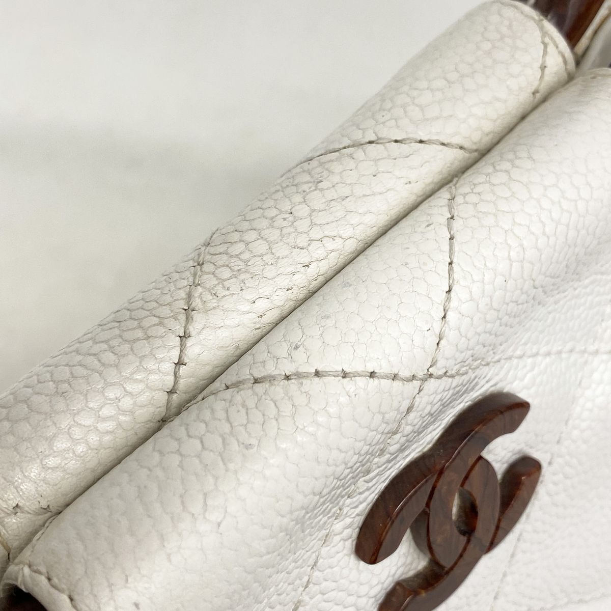 Chanel Handbag Quilted Caviar Leather White Gold — view 8