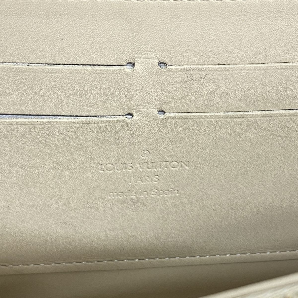 Louis Vuitton Wallet Vernis Leopard Zippy Blanc Corail — view 4