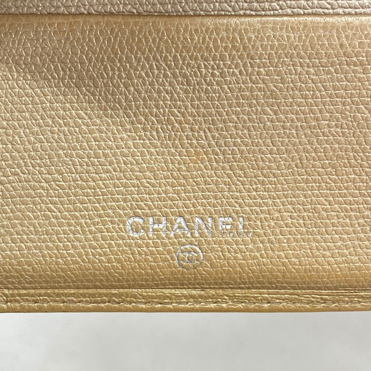 Chanel Wallet Coco Buttons Leather Beige Silver — view 4