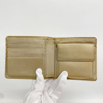 Chanel Wallet Coco Buttons Leather Beige Silver — view 3