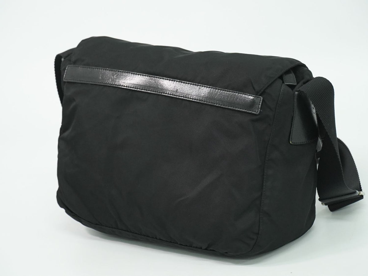 Prada Nylon Shoulder Bag Pochette Black — view 2