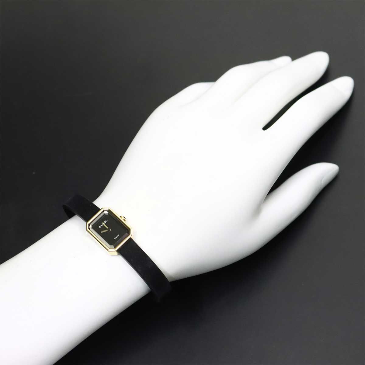 Chanel Premiere Velvet Watch Black 18K Yellow Gold Quartz — view 3
