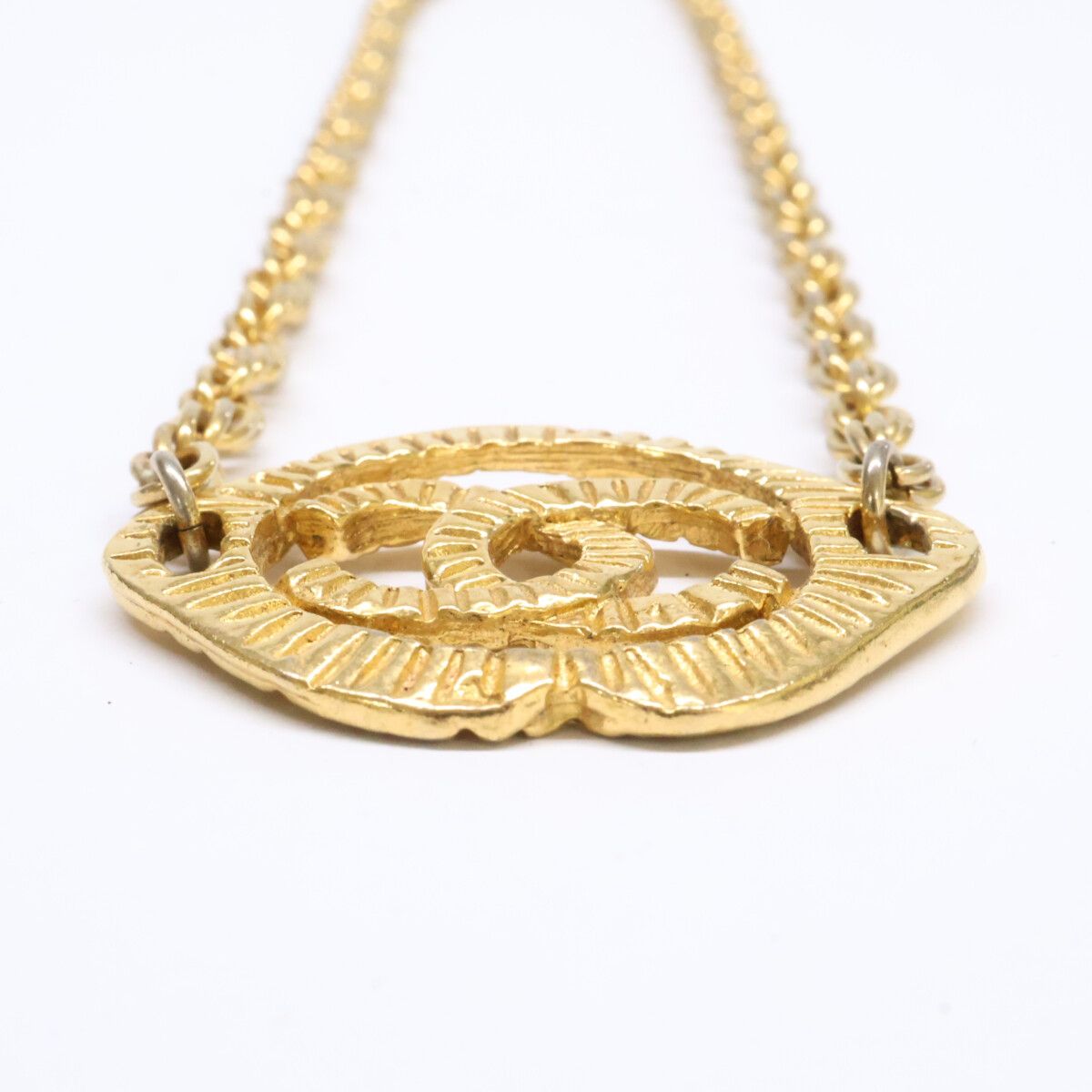 Chanel CC Logo Pendant Chain — view 4