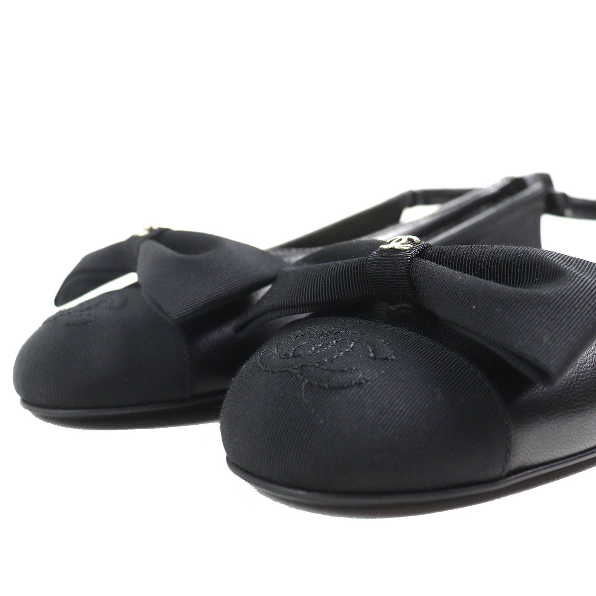 Chanel CC Logo Ribbon Slingback Lambskin Pumps Black Heels — view 7
