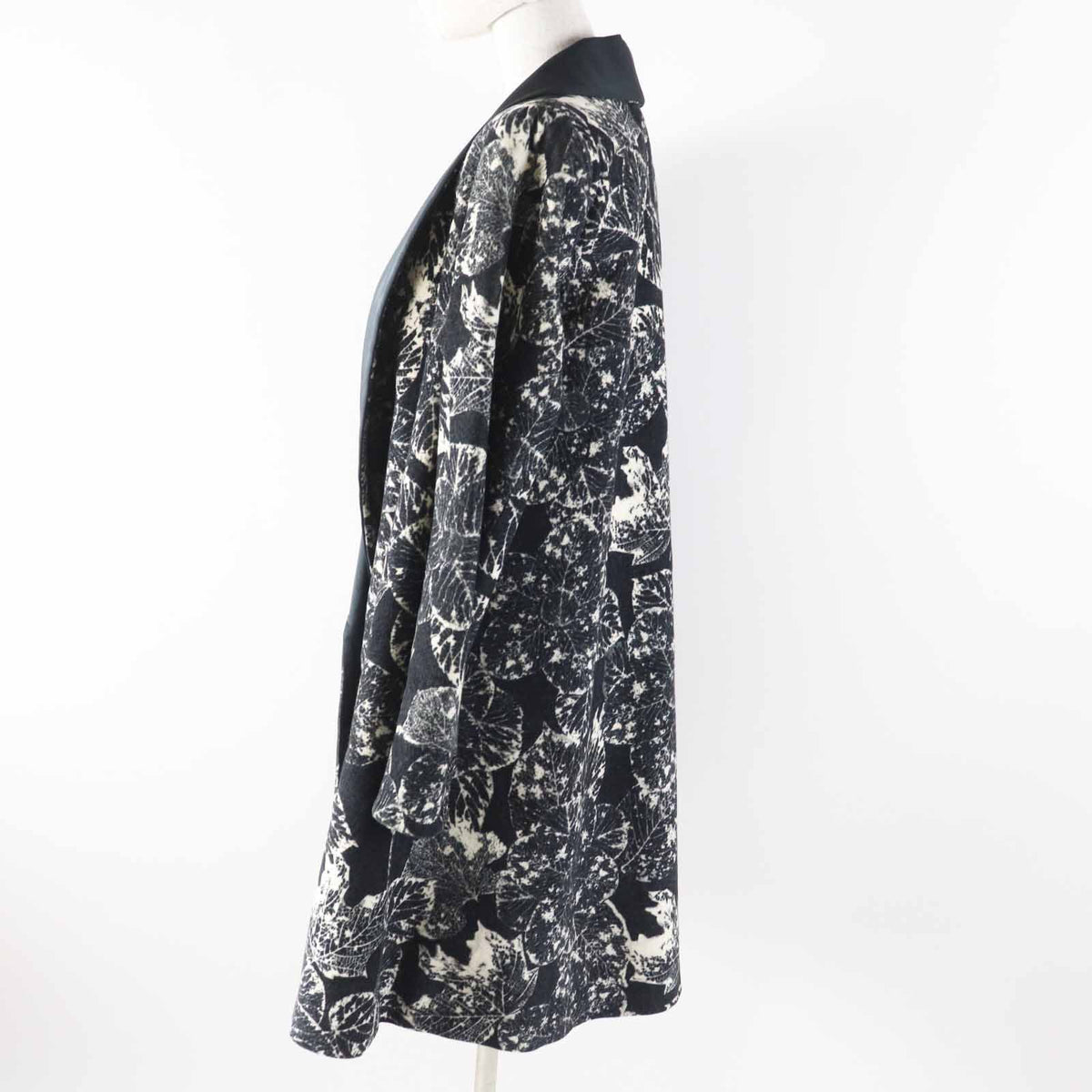 Chanel Part Lining Silk 100% Coco Buttons All Over Print Shawl Collar Coat — view 3