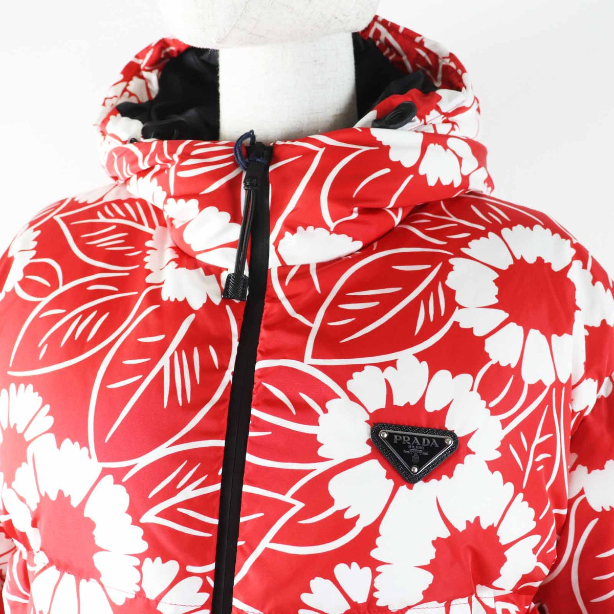 Prada Floral Pattern Triangle Logo Hooded Down Jacket Red White — view 2