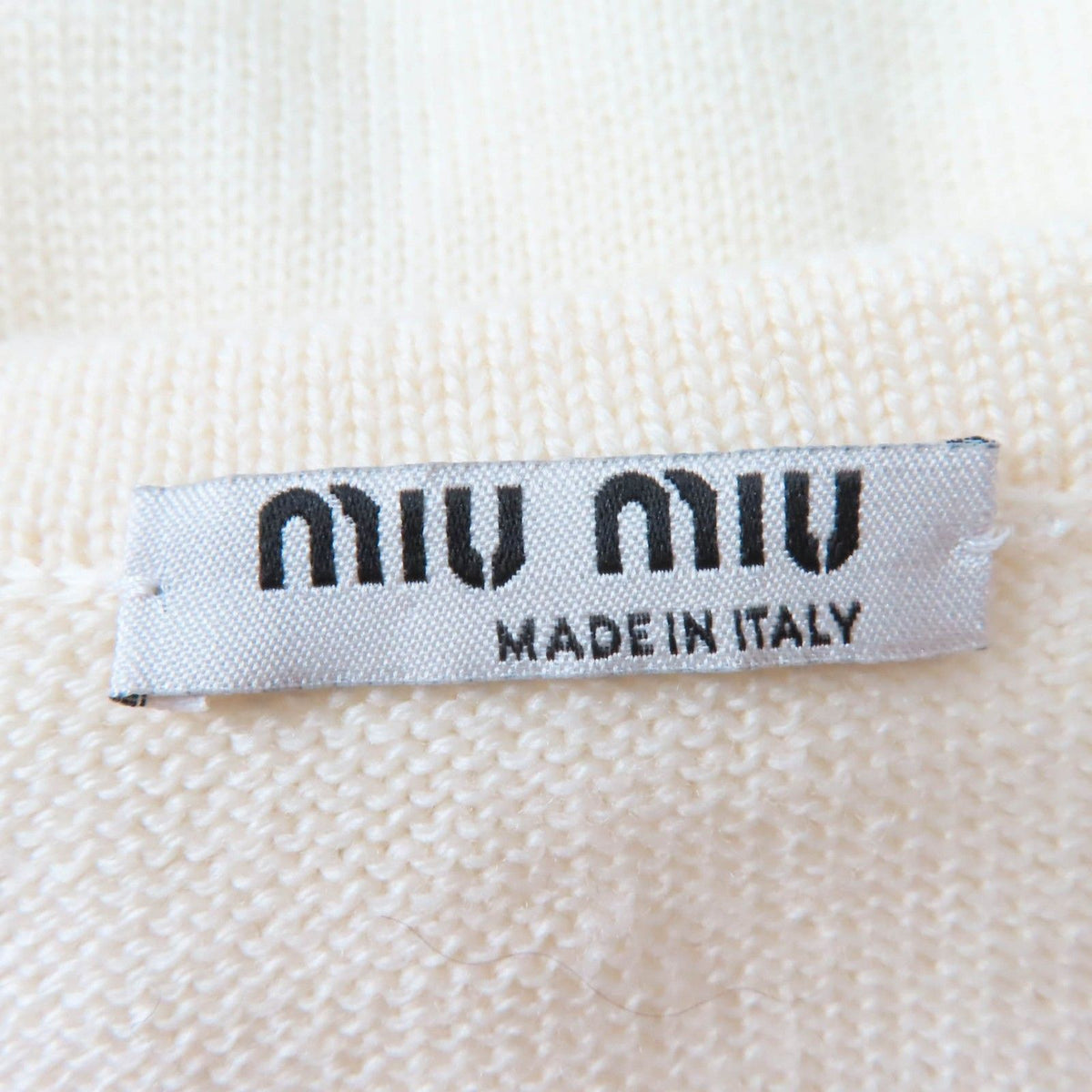 Miu Miu Wool 100% Cropped Long Sleeve Knit Cardigan Ivory 36 — view 5
