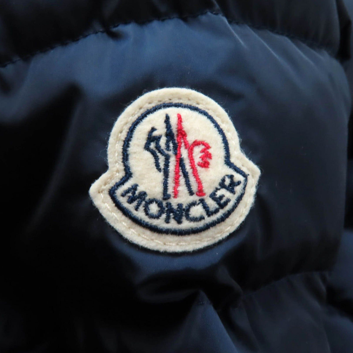 Moncler Flammette Hood Logo Patch Zip UP Down Coat Navy 00 — view 7