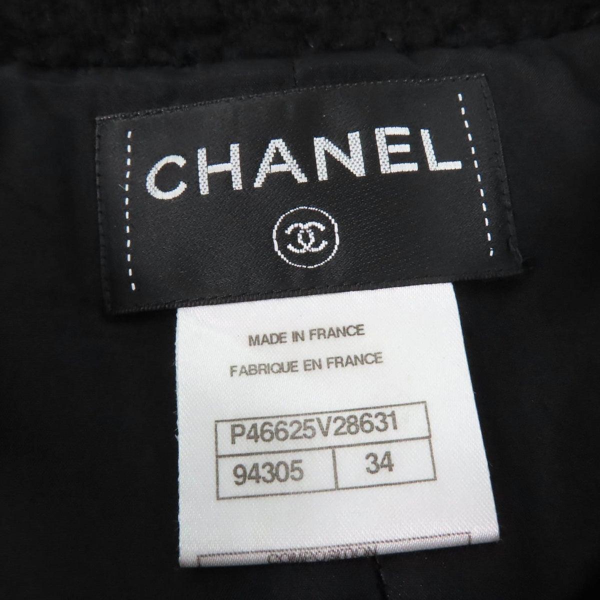 Chanel Wool CC Logo Buttoned Tweed Coat Black 34 — view 7