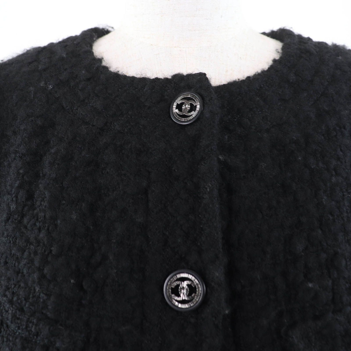 Chanel Wool CC Logo Buttoned Tweed Coat Black 34 — view 4