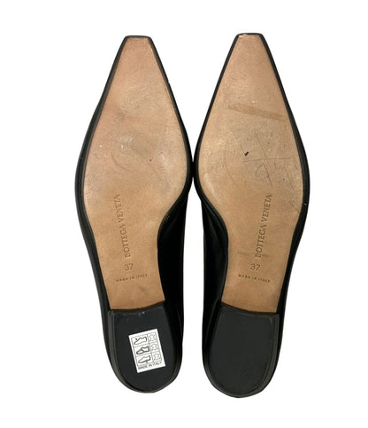 Bottega Veneta Almond Toe Flat Shoes Pumps — view 5