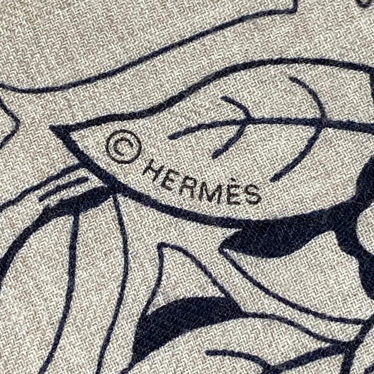 Hermes Shawl Carre 140 Beige Dark Navy Jungle Love Cashmere Silk Scarf — view 2