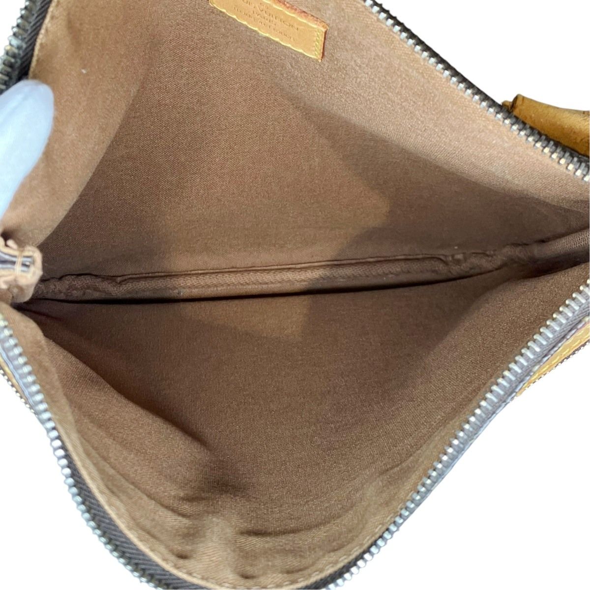 Louis Vuitton Pochette Bosphore Monogram Shoulder Bag Canvas — view 6