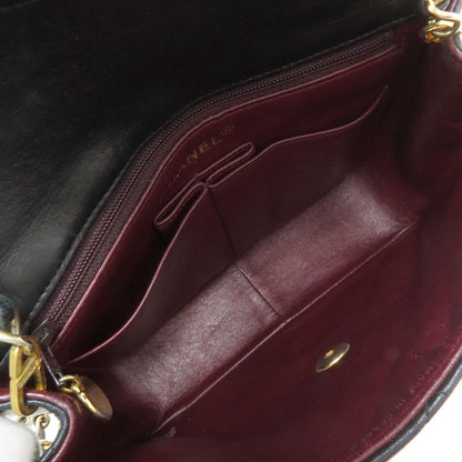 Chanel Quilted CC Logo Gold Shoulder Bag Lambskin — view 5