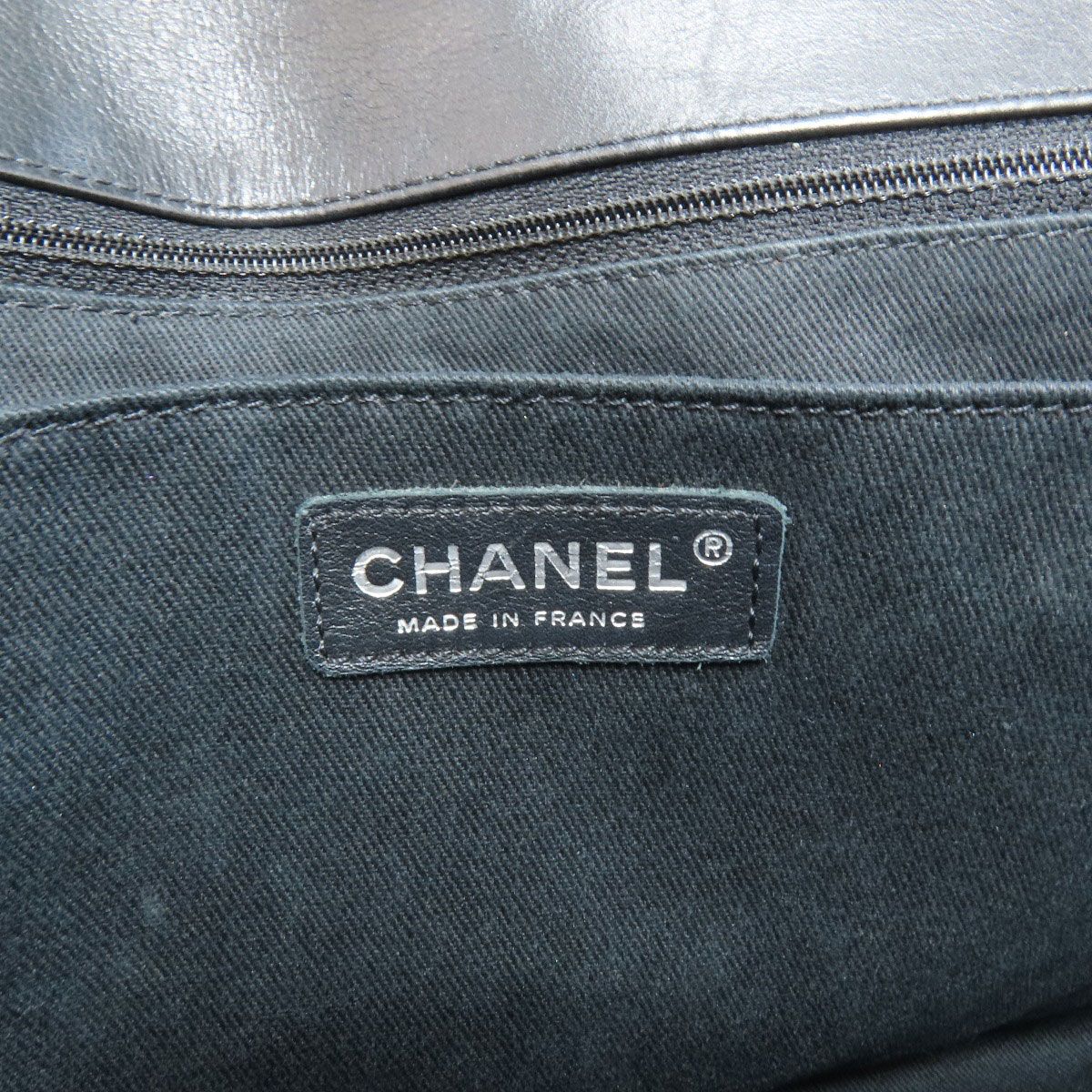 Chanel Quilted CC Logo Silver Shoulder Bag Calfskin — view 6