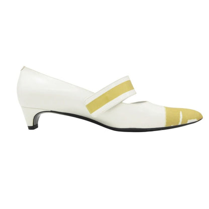 Louis Vuitton Pumps Bicolor Color Block Low Heels Instep Belt Pointed Toe White — view 2